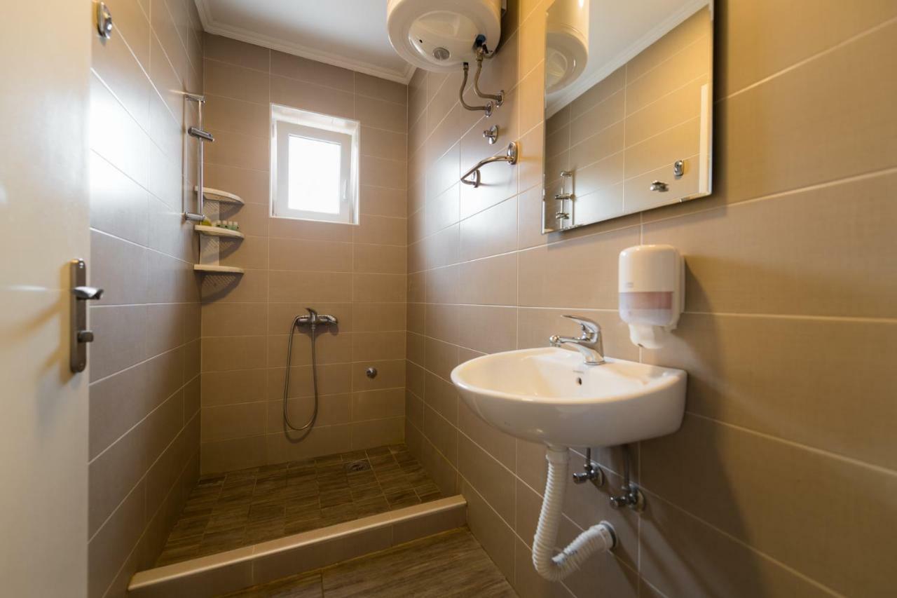 Rooms Gat Subotica Esterno foto